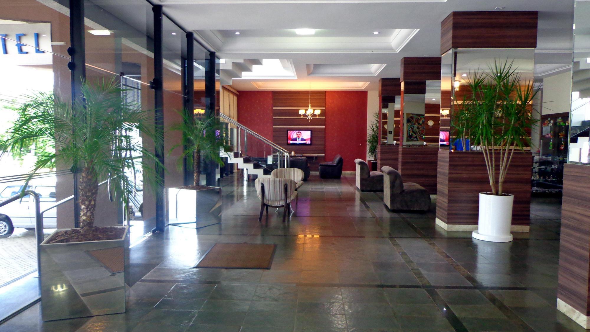 فندق فوز دو إيغواسوفي  فندق فوز بريزيدنت كمفورت المظهر الخارجي الصورة